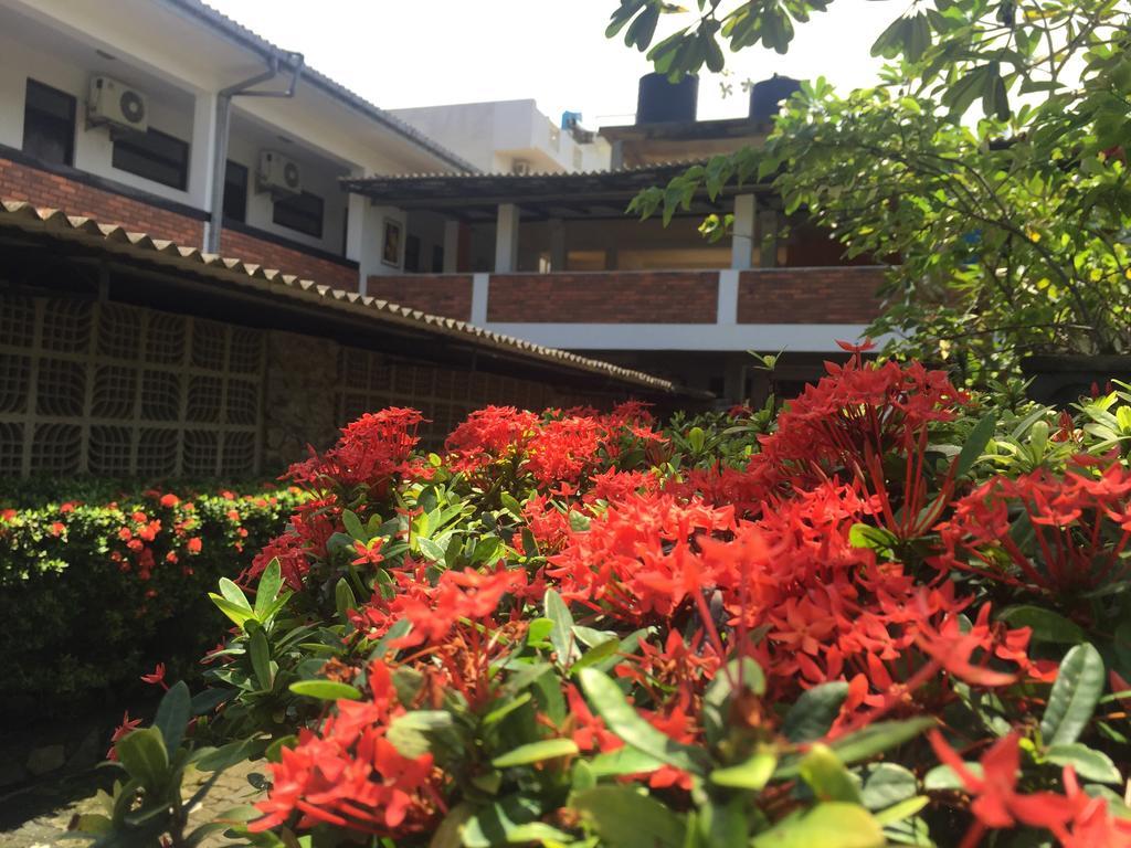 A-Prima Hotel Kalutara Exterior foto